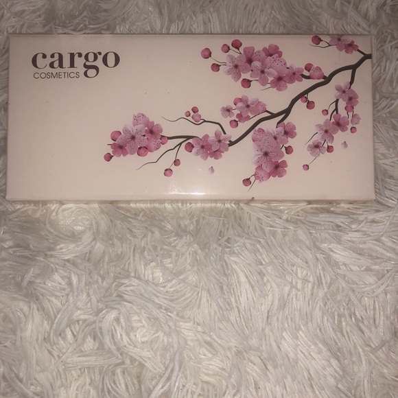 The “Cargo Cosmetics Eyeshadow pallet - Picture 2 of 6